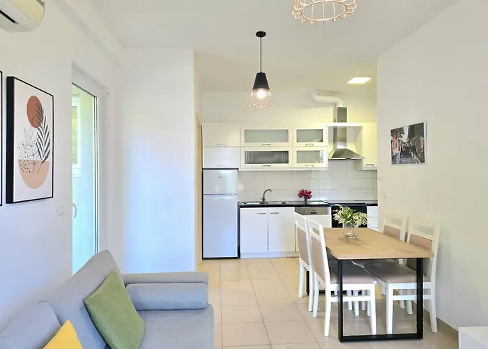 Apartment Your By The Sea 091 Plazhi San Pietro