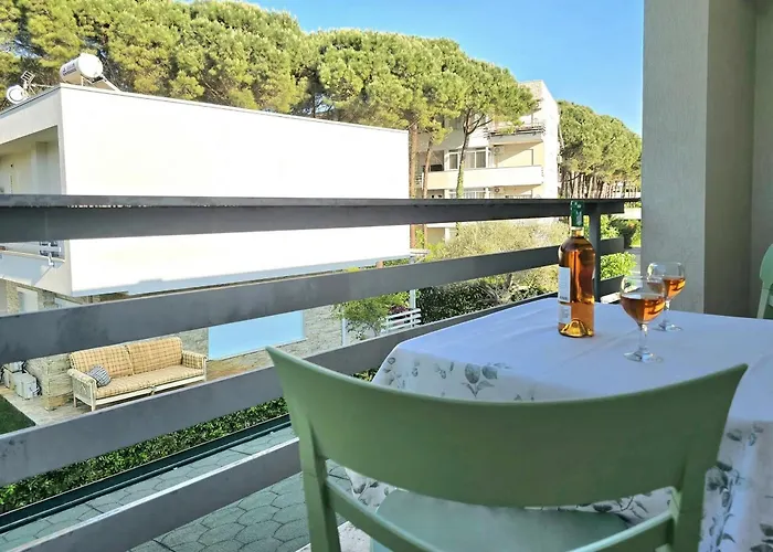 Apartment Your By The Sea 091